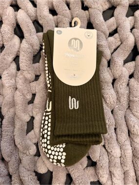 pilates grip socks